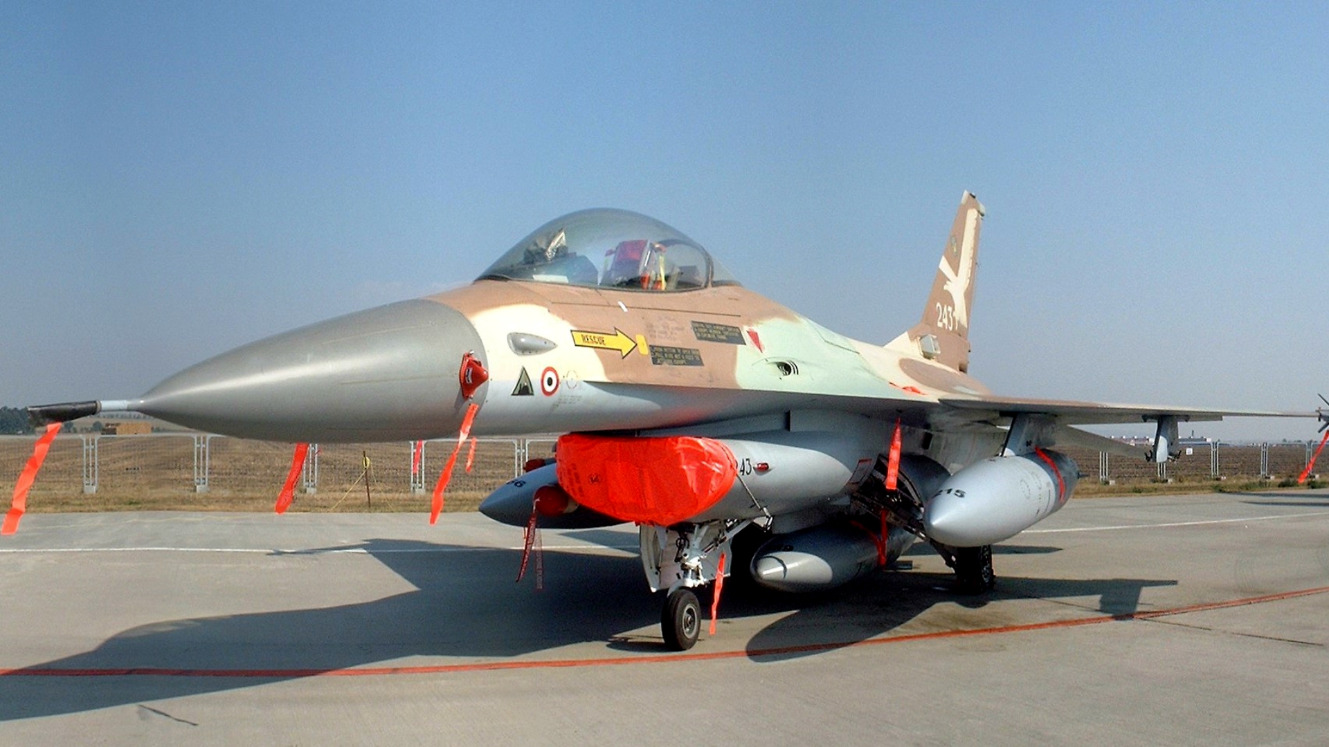Letoun izraelského letectva F-16A který se účastnil operace Opera