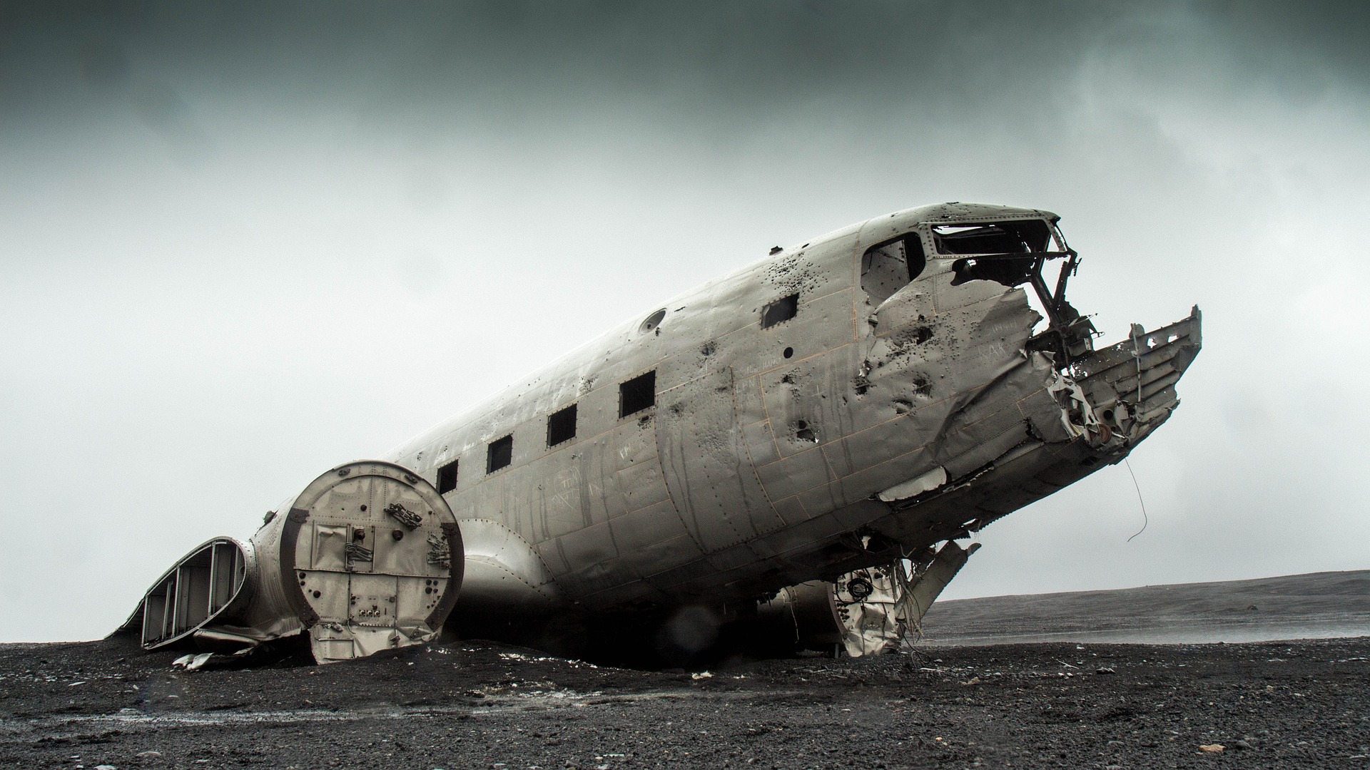 Douglas Super DC-3 Dakota - vrak na Islandu