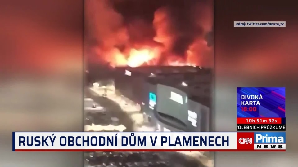Ruský obchodní dům v plamenech