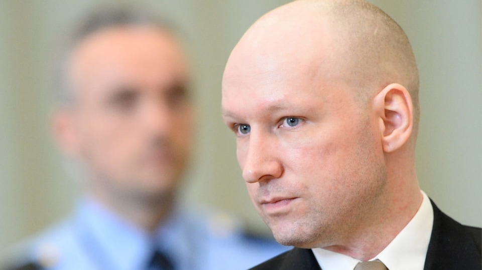 Proč Breivik zabíjel? Problematické dětství bylo jen ...