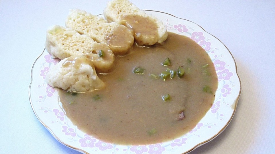 Znojemská pečeně, knedlík