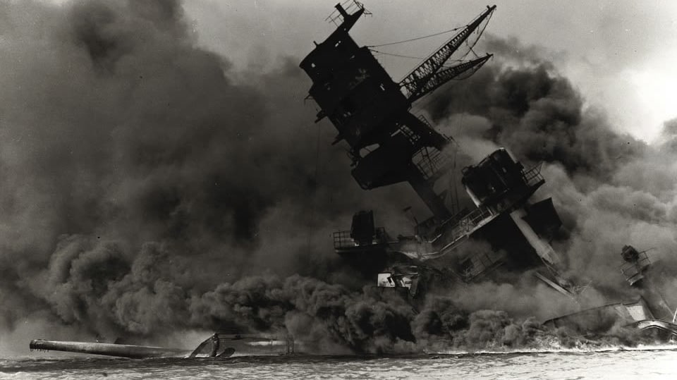 Pearl Harbor: Záhada prvního výstřelu
