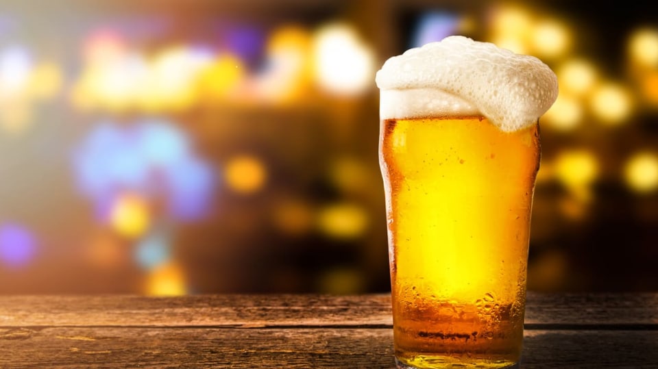 V jakých zemích dochází kvůli fotbalu pivo? 2 V jakých zemích dochází kvůli fotbalu pivo? 2