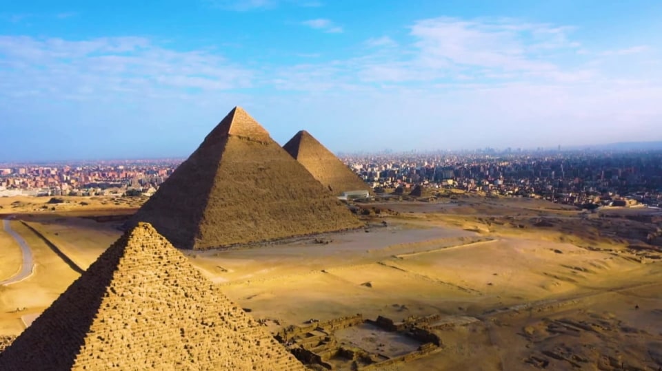 Zakázaná historie S6 (6) - Záhady pyramid