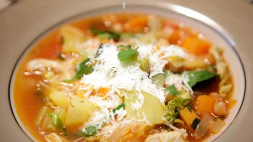 Když vaří táta (13) minestrone