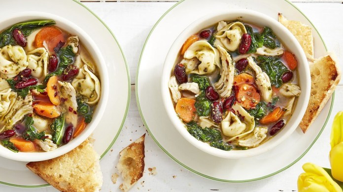 Kuřecí minestrone s pestem Kuřecí minestrone s pestem