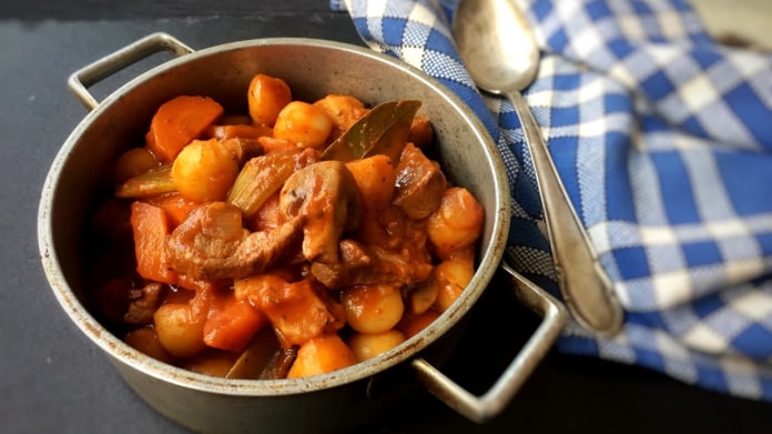 Vepřové stew se zeleninou a gnocchi Vepřové stew se zeleninou a gnocchi