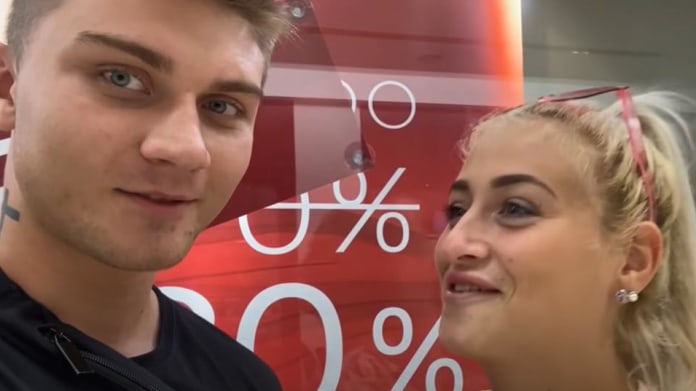 Datel přítelkyně Datel přítelkyně