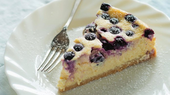 Svěží citronovo-borůvkový cheesecake Svěží citronovo-borůvkový cheesecake