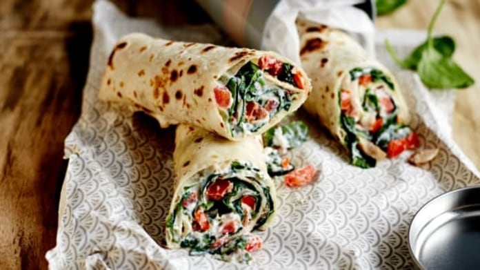 Burritos se sýrem a špenátem Burritos se sýrem a špenátem