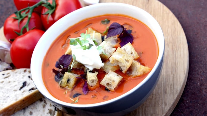 Italská tomatová polévka Italská tomatová polévka
