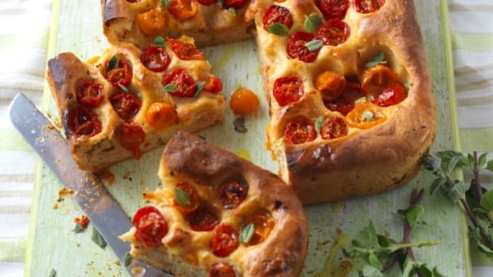 Rajčatová focaccia Rajčatová focaccia