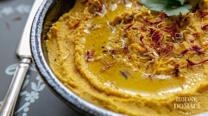 Mrkvový hummus Mrkvový hummus