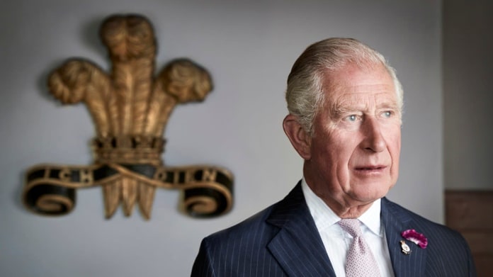 Princ Charles se nakazil koronavirem. 2 Princ Charles se nakazil koronavirem. 2