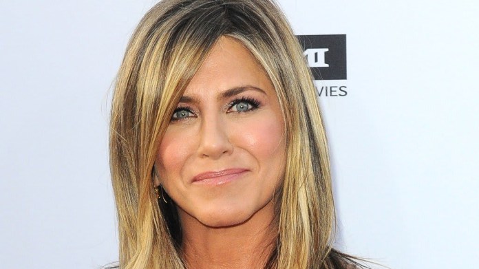 Jennifer Aniston (49) Jennifer Aniston (49)