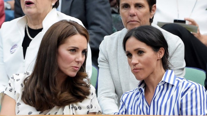 Velkými kamarádkami ale Kate s Meghan nejspíš nejsou. Velkými kamarádkami ale Kate s Meghan nejspíš nejsou.