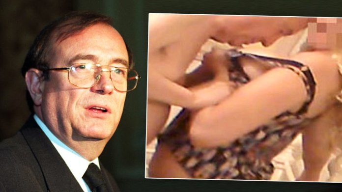 John Sewel se nechoval jako ctihodný občan John Sewel se nechoval jako ctihodný občan