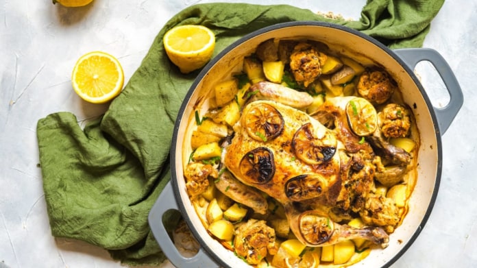 Pečené citronové kuře se svěží nádivkou Pečené citronové kuře se svěží nádivkou