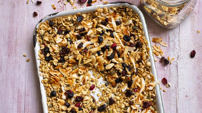 Domácí supersemínková granola Domácí supersemínková granola