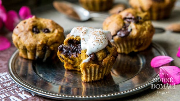 Dýňové muffiny s čokoládou Dýňové muffiny s čokoládou