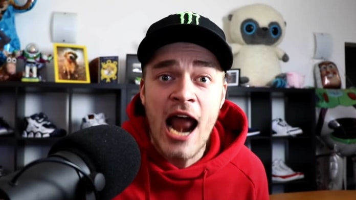 Youtuber Vláďa míří k soudu. 1 Youtuber Vláďa míří k soudu. 1