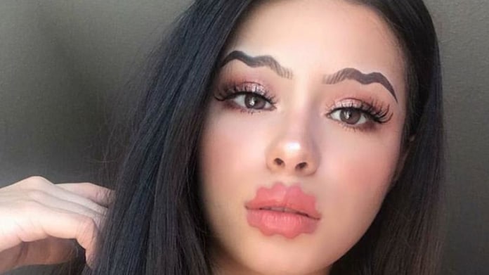 Nový bizarní trend. Vlnité rty 2 Nový bizarní trend. Vlnité rty 2