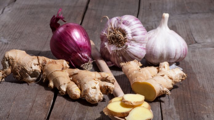 Přírodní antibiotika Přírodní antibiotika