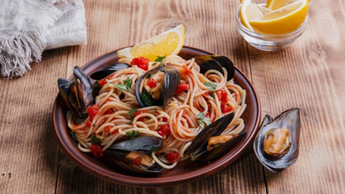 Spaghetti con le cozze: voňavé špagety se slávkami Spaghetti con le cozze: voňavé špagety se slávkami