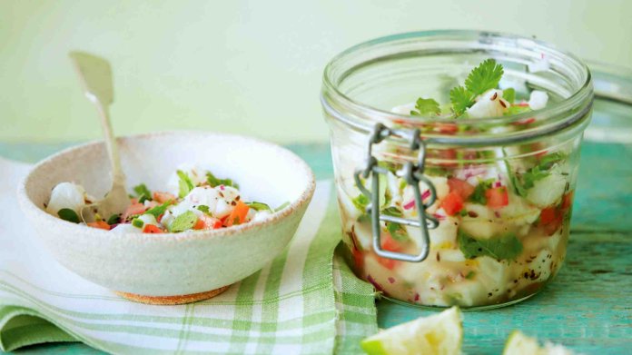 Mexické ceviche marinované v citrusové šťávě Mexické ceviche marinované v citrusové šťávě