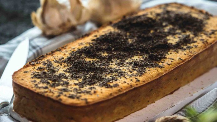 Slaná bramborová buchta s mákem Slaná bramborová buchta s mákem