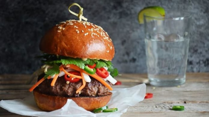 Banh mi burger Banh mi burger