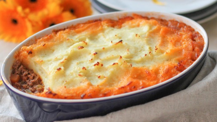 Pastýřský koláč - Shepherd´s pie Pastýřský koláč - Shepherd´s pie