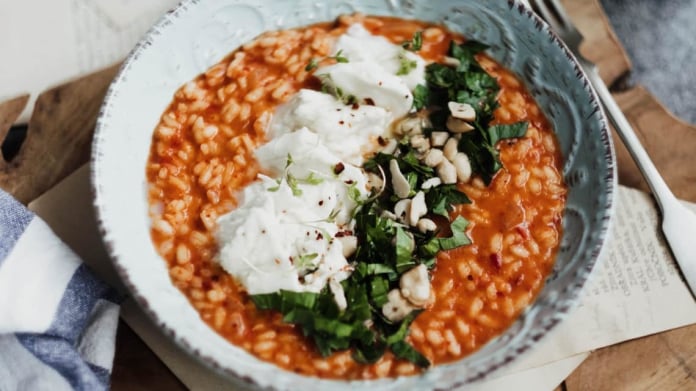 Risotto z pečených paprik s mozzarellou Risotto z pečených paprik s mozzarellou