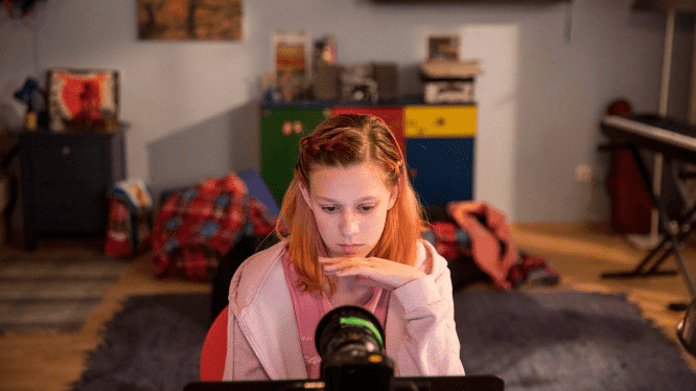 Psycholožka Alžběta Protivanská o sexuálních predátorech a obtěžování dětí na internetu Psycholožka Alžběta Protivanská o sexuálních predátorech a obtěžování dětí na internetu