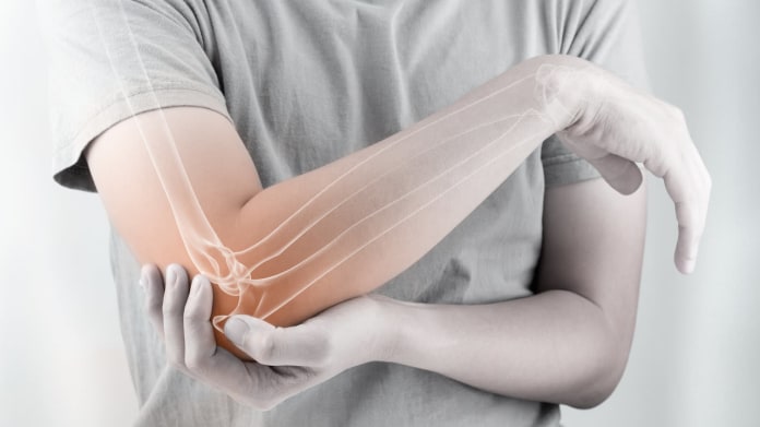 Při osteoporóze může ke zlomenině dojít velmi snadno Při osteoporóze může ke zlomenině dojít velmi snadno