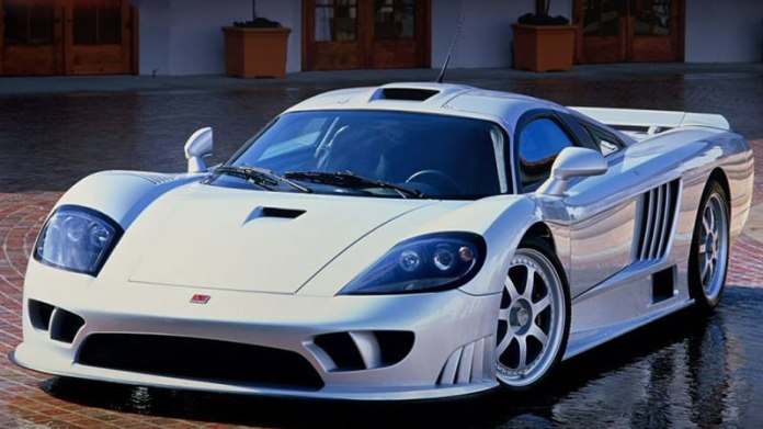 7. Saleen S7 Twin Turbo- je upravená verze původního S7. Sedmilitrový osmiválec Ford s výkonem 750 koní zrychluje z 0 na 100km / h jen za 2,8 s. 7. Saleen S7 Twin Turbo- je upravená verze původního S7. Sedmilitrový osmiválec Ford s výkonem 750 koní zrychluje z 0 na 100km / h jen za 2,8 s.