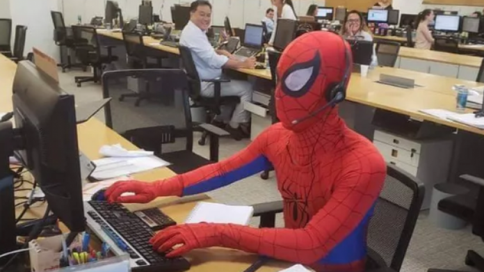 Spider-Man v práci 1 Spider-Man v práci 1