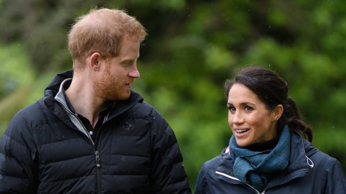 Harry a Meghan se stěhují 2 Harry a Meghan se stěhují 2