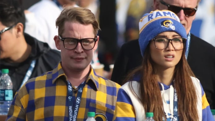Herec Macaulay Culkin se stal otcem. Herec Macaulay Culkin se stal otcem.