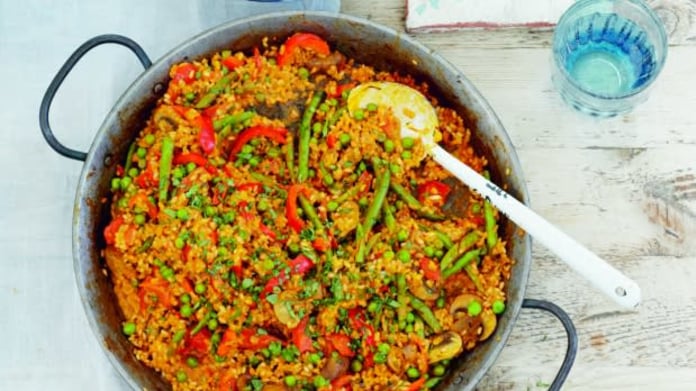 Vegetariánská paella Vegetariánská paella