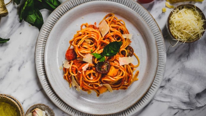 Pasta al pomodoro Pasta al pomodoro