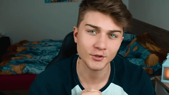 Youtuber Datel musí na operaci 1 Youtuber Datel musí na operaci 1