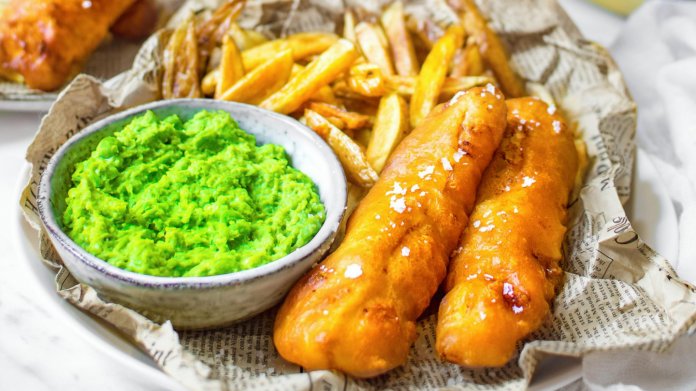 Fish & Chips s hráškovou kaší Fish & Chips s hráškovou kaší