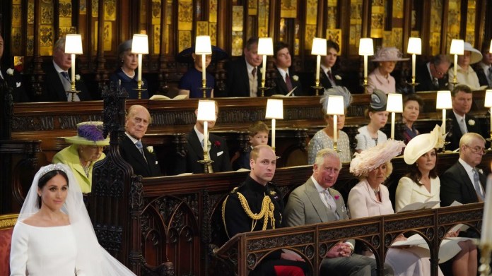 Lidé si mysleli, že prázdné místo bylo určené princezně Dianě. Lidé si mysleli, že prázdné místo bylo určené princezně Dianě.