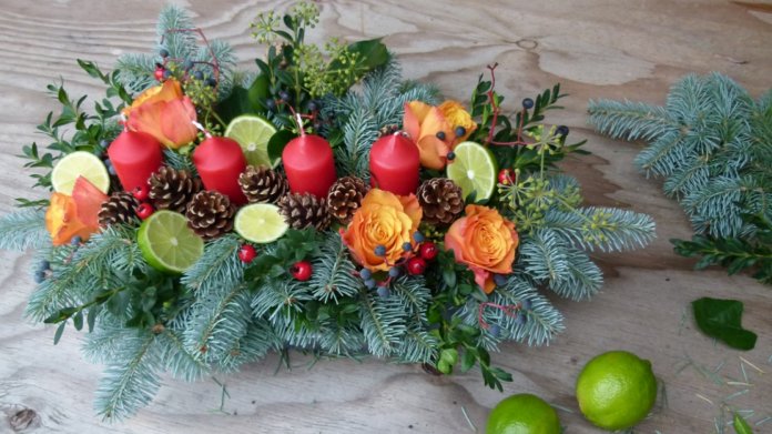 Adventní svícen: Předvánoční dekorace ze stříbrného smrku Adventní svícen: Předvánoční dekorace ze stříbrného smrku