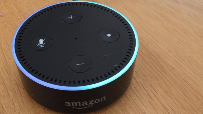 Prdící Alexa 1 Prdící Alexa 1