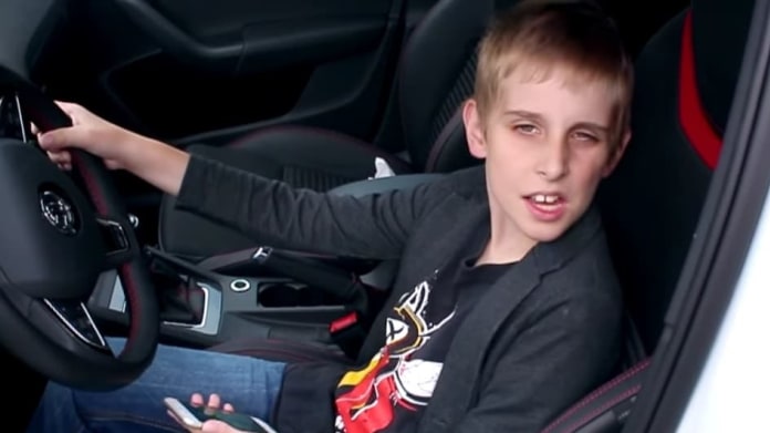 Misha opět vyhrožuje dalšími videi Misha opět vyhrožuje dalšími videi