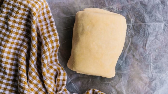 Recept na domácí máslové listové těsto od babičky Recept na domácí máslové listové těsto od babičky