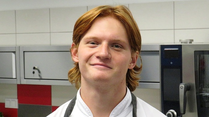Adam Tišer Adam Tišer