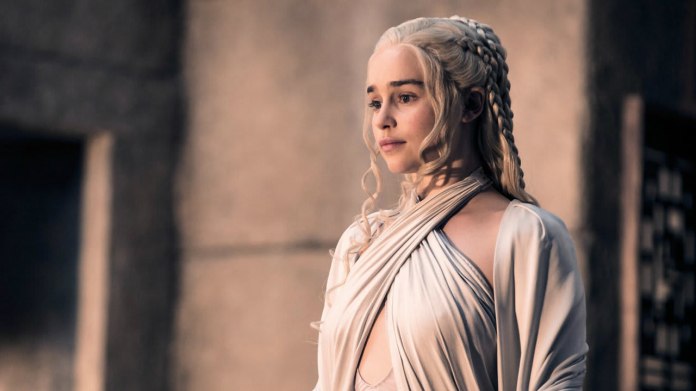 Jak brání Emilia Clarke nahotu v seriálu? Jak brání Emilia Clarke nahotu v seriálu?